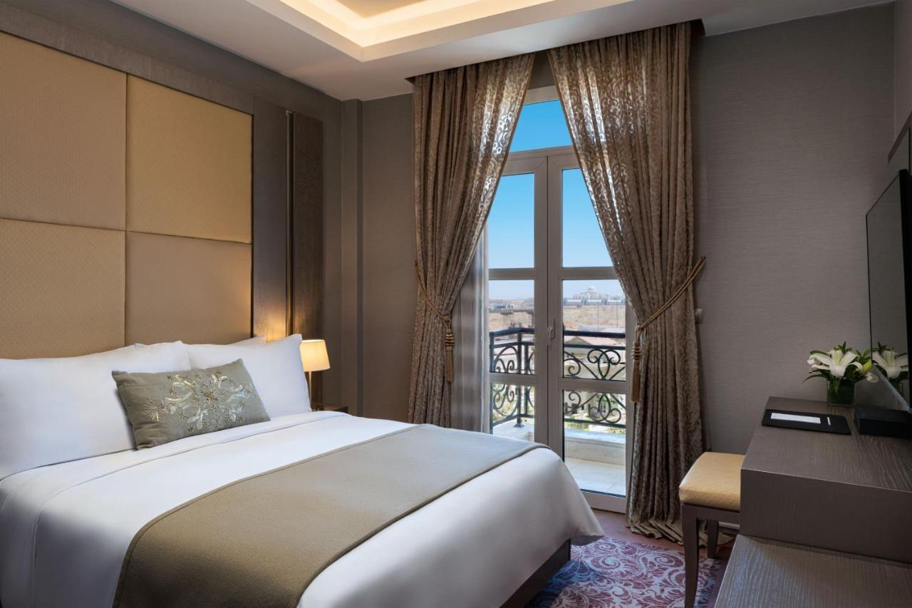 The St Regis New Capital 5*